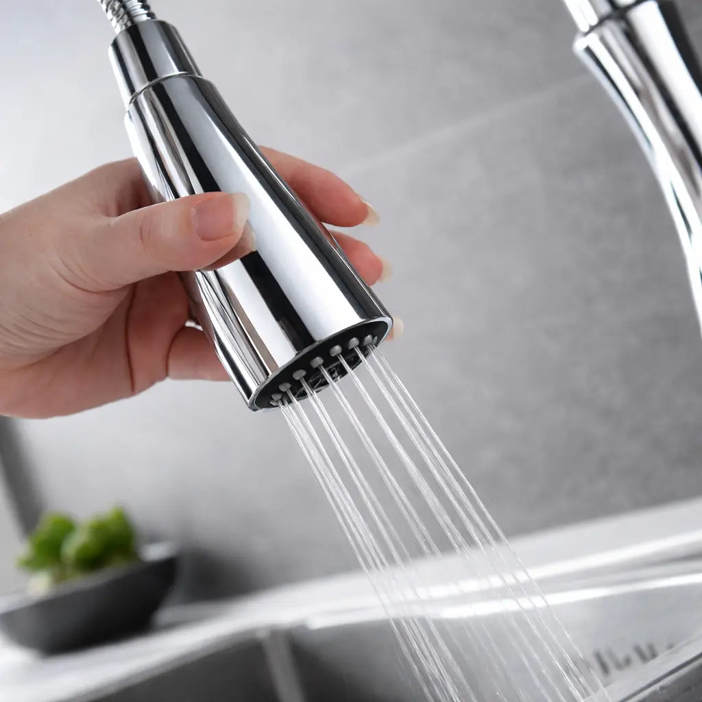 Douchette extractible de robinet cuisine avec jet pluie en chrome brillant